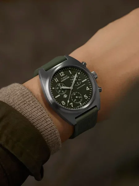 Ceas Timex negru
