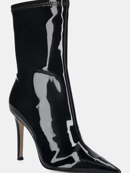 Steve Madden botine Easy St. cu cui negru