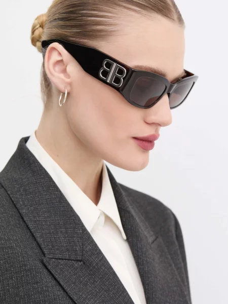 Balenciaga napszemüveg barna