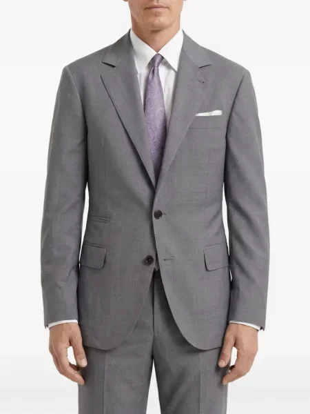 Costum Brunello Cucinelli cu rever gri