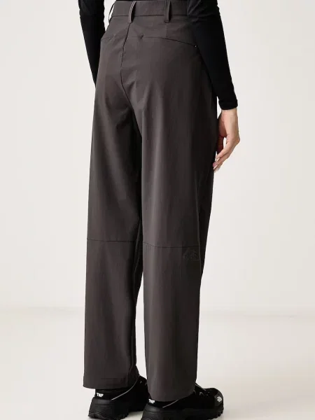 The North Face spodnie Tech Woven szare
