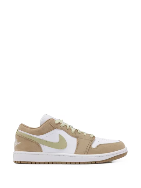 Sneakerși Nike Air Jordan cu model camuflaj din fleece portocaliu