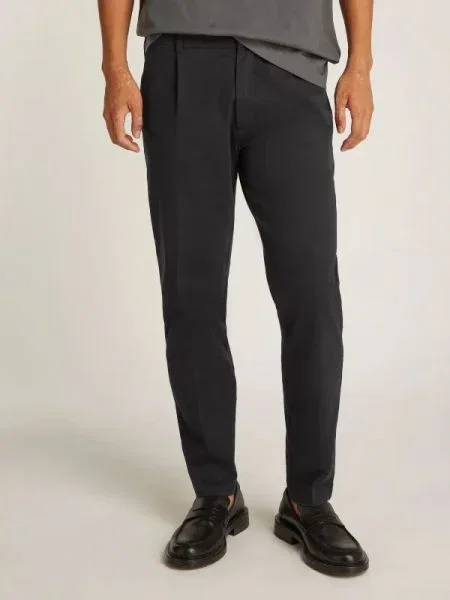 Calvin Klein Pantaloni | Tapered fit negru