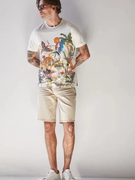 Тениска Medicine с десен бежово