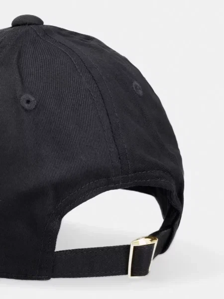 Кепка Armani Exchange