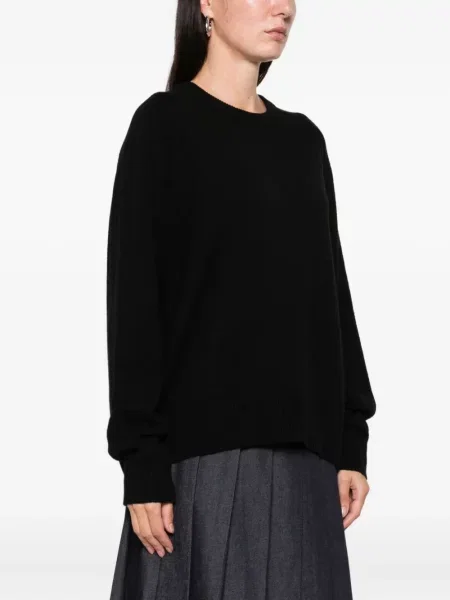 Pulover Soft Goat cu decolteu rotund negru