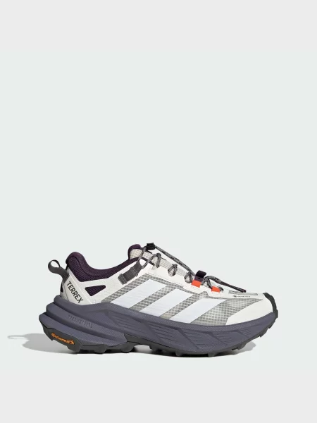 Кроссовки Adidas Terrex белые