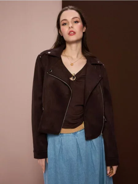 Байкерська куртка зі штучної замші з декоративними шипами коричневий