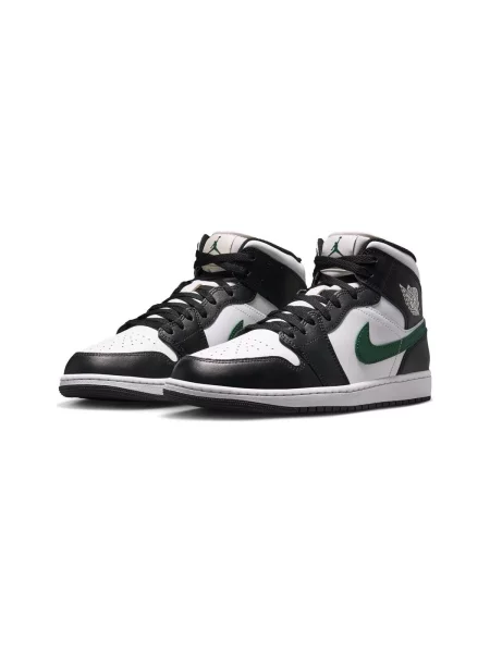 Členkové topánky Nike čierna
