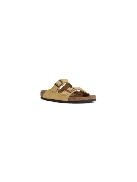 Klapki Birkenstock zamszowe beżowe