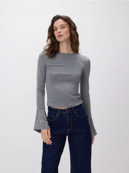 Reserved Блузка з розкльошеними рукавами світло-сірий сіра