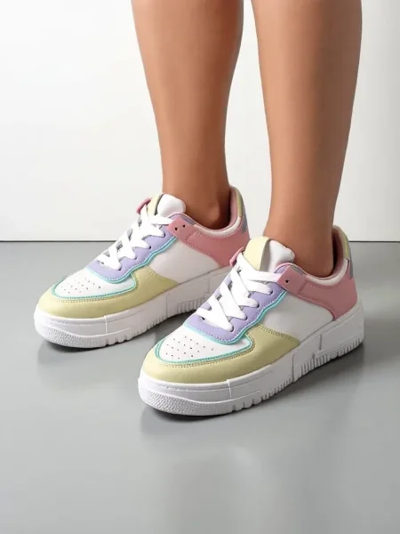 Sneakerși Resti alb