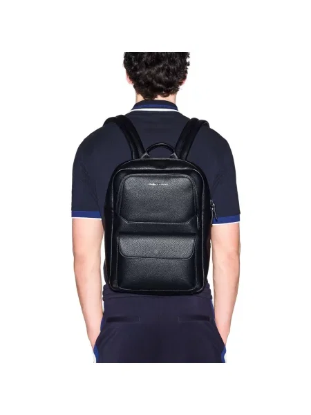 Armani Exchange ruksak pánsky z imitácie kože čierna