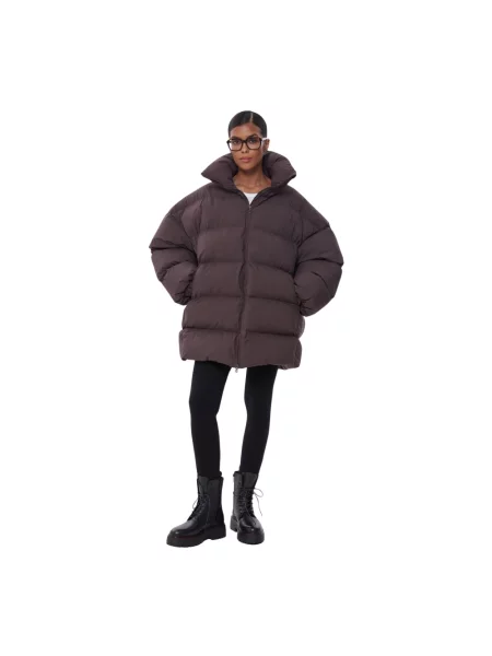 Kurtka Estro z wysokim kołnierzem brązowa