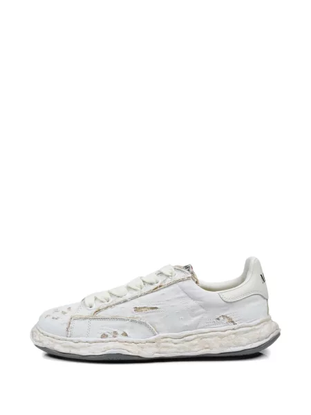 Sneakerși Maison Mihara Yasuhiro rupți din canvas alb