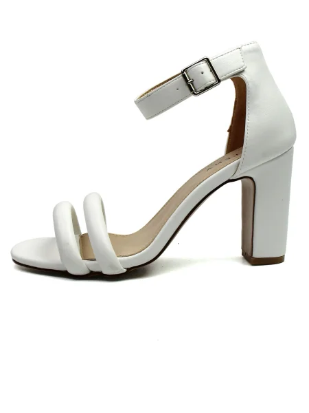 Celena Sandale cu baretă Chelsie' alb