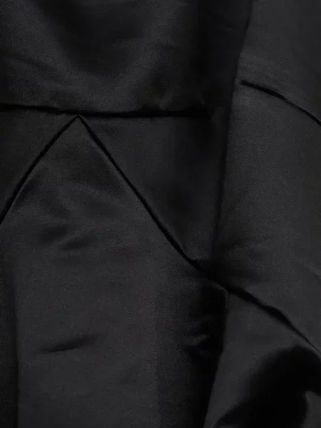 Cu centură rochie mini Vaquera din tul negru