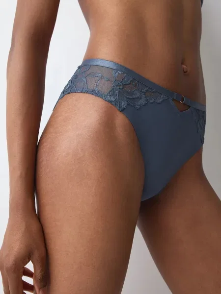 Triumph бикини дамски с лиосел Wild Gardenia Florale синьо