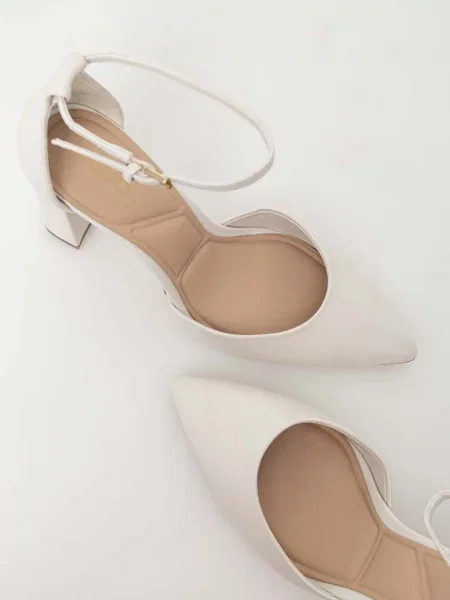 Кожаные туфли Aldo
