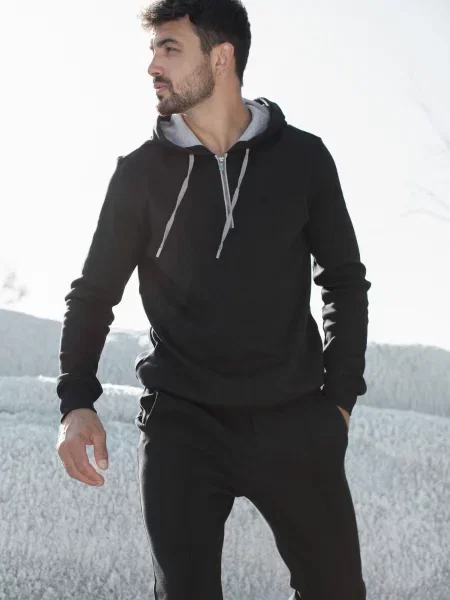 Худи Andreas Moskin черное