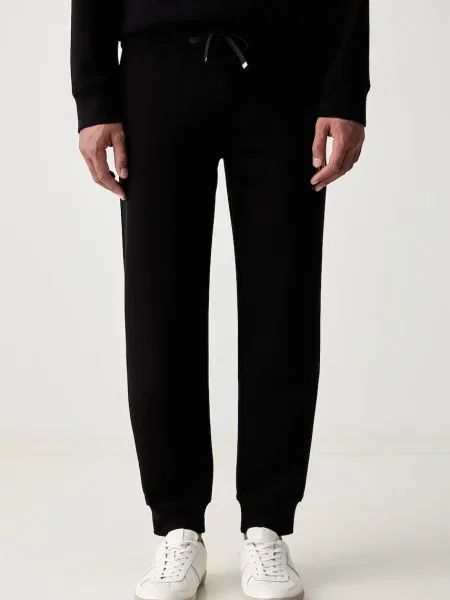 Armani Exchange pantaloni de trening pentru bărbați cu negru