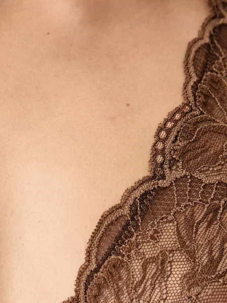 Guess триъгълен сутиен SELENA кафяво
