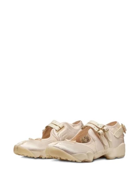 Sneakerși Nike