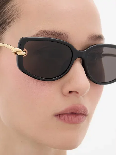 Bottega Veneta Napszemüveg női fekete