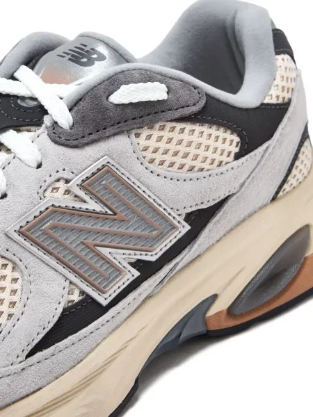 Sneakerși New Balance 327 din piele de căprioară gri