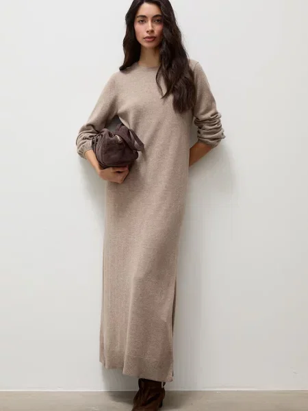 Трикотажное платье Answear.lab
