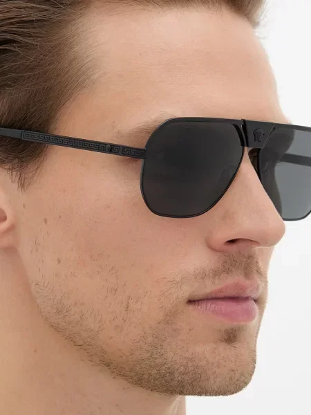 Versace napszemüveg férfi fekete