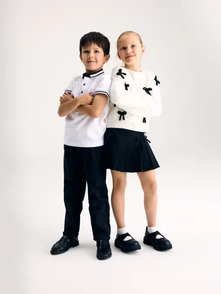 Reserved Pantaloni chino negru