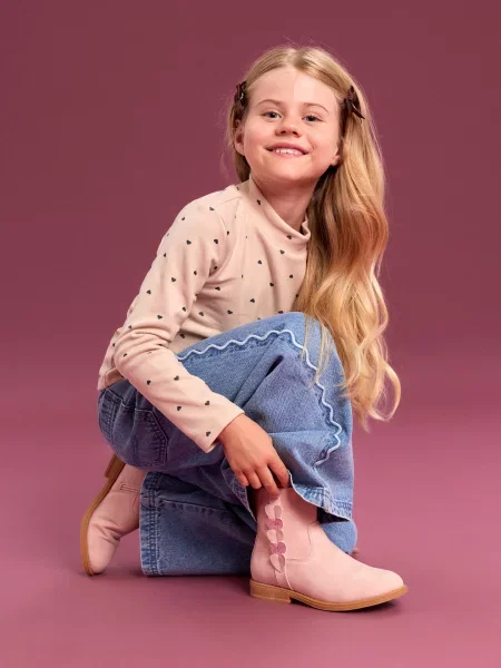 Sinsay Kozačky s ozdobnou aplikací srdíček růžová