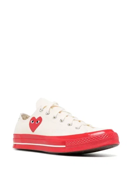 Tenisky Comme Des Garçons Play X Converse se srdcovým vzorem červené