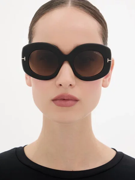 Tom Ford női napszemüveg Claudette fekete