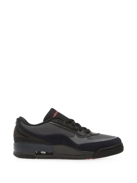Sneakerși Jordan negru