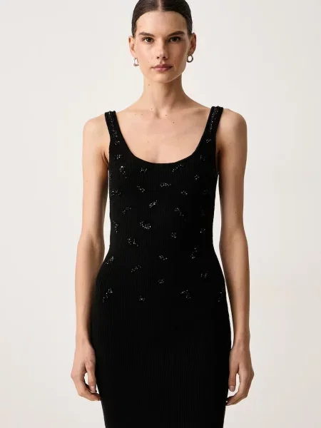 Armani Exchange rochie tricotată cu vâscoză negru
