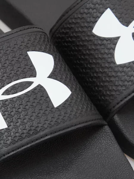 Дитячі шльопанці Under Armour чорні