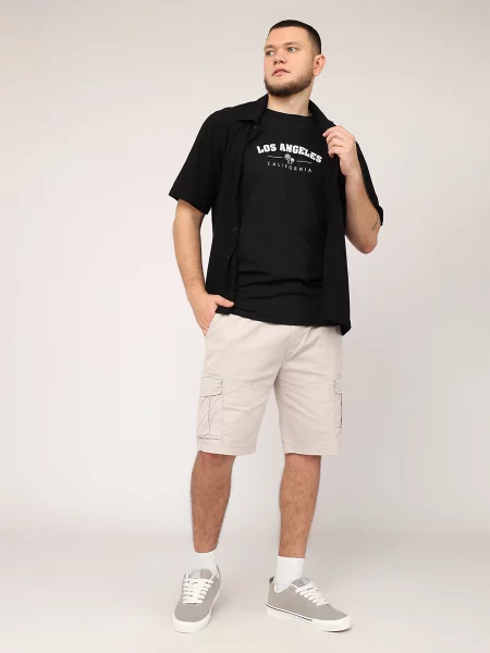 Футболка YUKI чорний