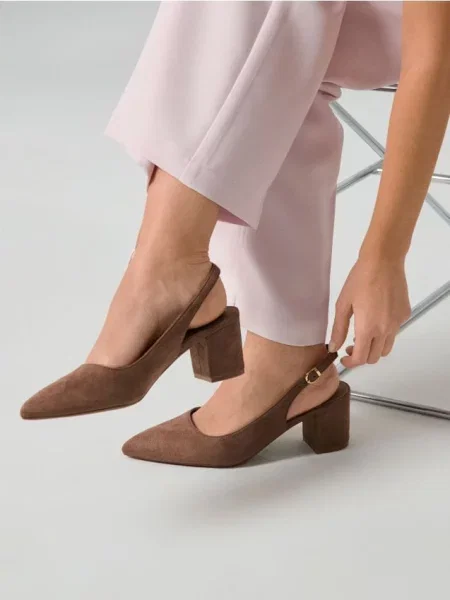 Туфлі на з відкритою п’ятою та устілкою з домішкою шкіри темно коричневий