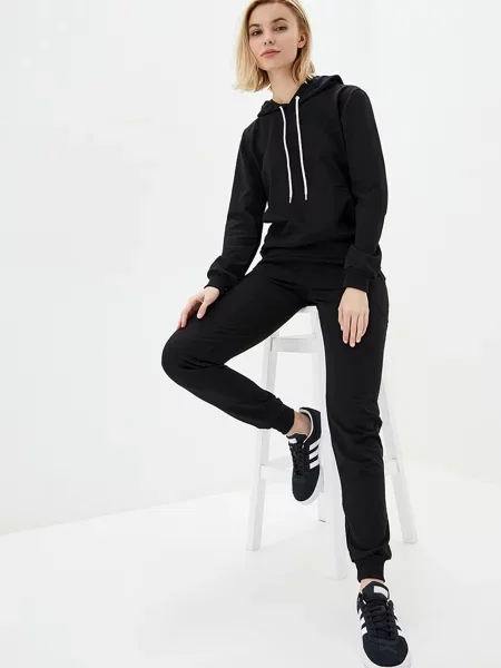 Костюмный спортивный костюм Hibrand черный
