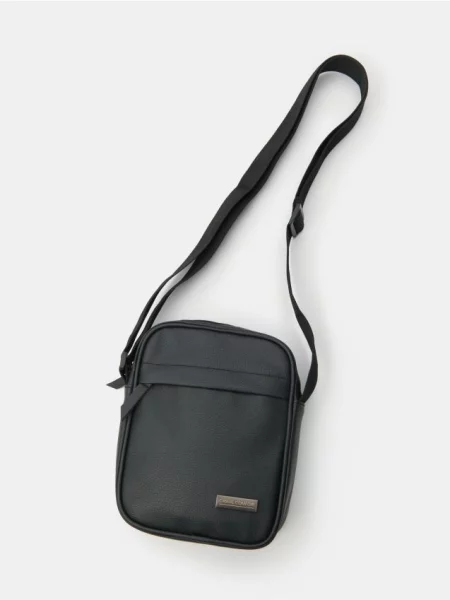 Sinsay Malá crossbody taška z umělé kůže černá