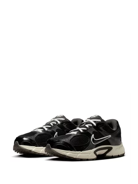 Sneakerși Nike Vomero cu bretele negru
