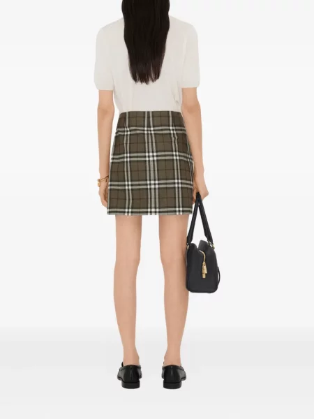 Пола Burberry зелено