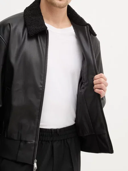 Calvin Klein Jeans Яке черно