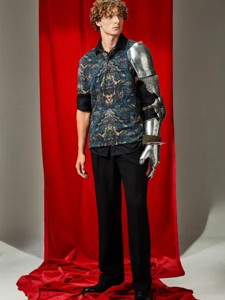 Тениска с яка Medicine