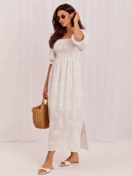 Rochie Lakerta cu broderie evazată alb