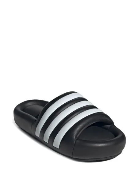 Șapcă Adidas cu dungi cu broderie de catifea alb
