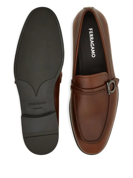 Pantofi loafer Ferragamo cu cataramă maro