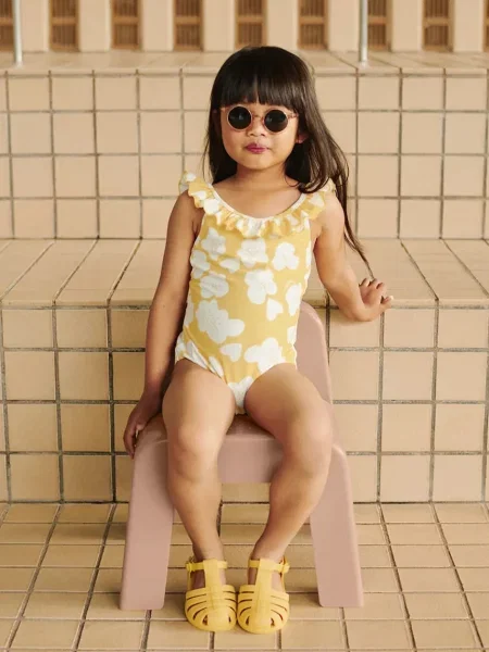 Liewood jednodílné plavky dětské Kallie Printed Swimsuit žluté